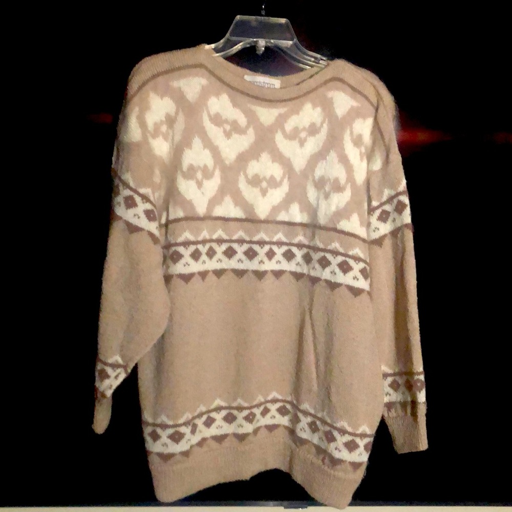 Vintage Nordstrom Gallery Women’s Sweater.